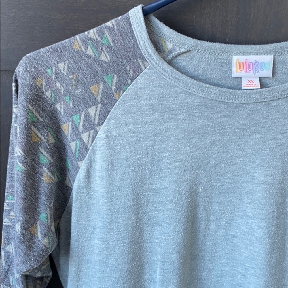 Lularoe Randy top - Picture 2 of 3